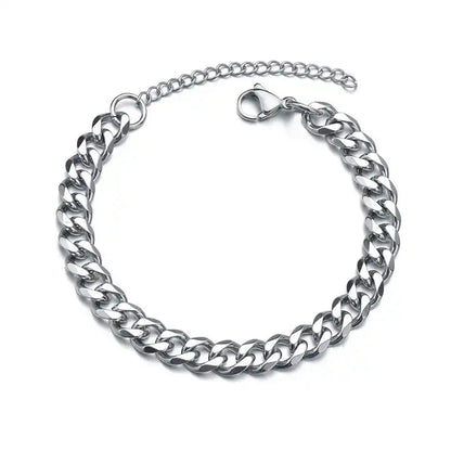 ett stålarmband i silver plätering