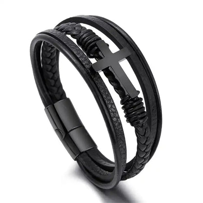 läderarmband med fem remmar i svart, ett svart kors och ett svart lås